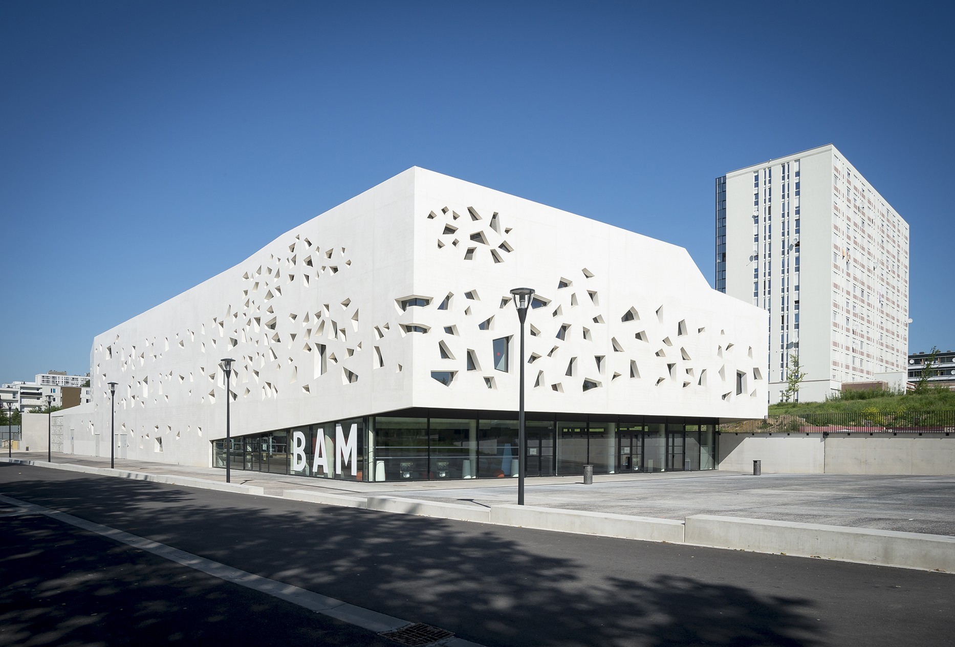 bam_c_ville_de_metz_rudy_ricciotti_architecte_photo_cyrille_guir_1_.jpg